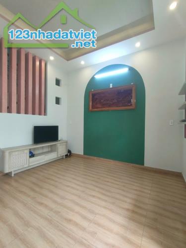 BÁN NHÀ 3LẦU🏘️ TÂN CHÁNH HIỆP - HẺM THÔNG 5M ❗ngang 5m - dài 13m chốt 4❌tỷ Sát trường ĐH - 2