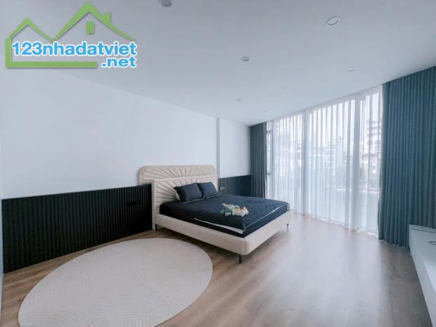 Đội Cấn, Mặt hồ Đầm Tròn, Nội thất Châu Âu, 8 tầng TM. 57m2, MT 5,5m. Chỉ 28 tỷ - 3