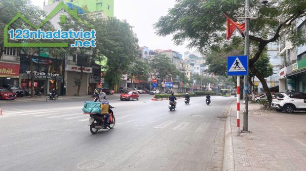 CẦN BÁN NHANH CĂN CHUNG CƯ TÒA NHÀ VIP NGỌC LÂM 180M, GIÁ NHỈNH 6 TỶ. - 1