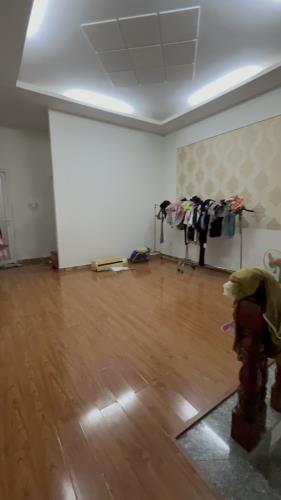 Bán nhà 2 Lầu 114m2 đường xe hơi thông, gần Siêu thị Go Dĩ An,giáp Thủ Đức - 3
