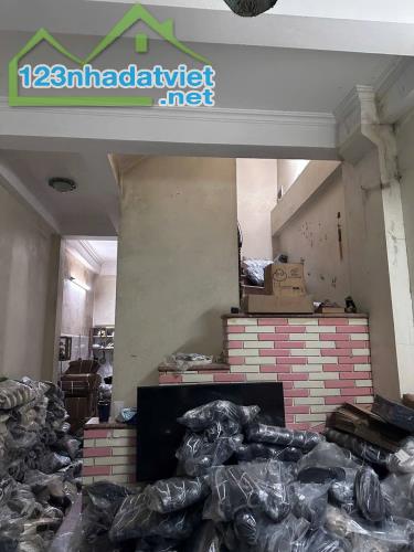 BÁN NHÀ NAM TỪ LIÊM - 2 MẶT THOÁNG - GẦN Ô TÔ - CHƯA ĐẾN 9 TỶ - 1