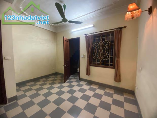 Bán nhà mặt phố Phúc Xá Ba Đình kinh doanh đỉnh 3 mặt thoáng 63m2 MT 5.1m 17.35 tỷ - 1