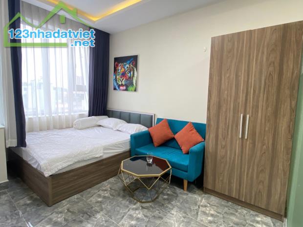 CHO THUÊ NHÀ CHDV hẻm NGUYỄN KHOÁI, Q.4, TP. HCM - 46M2, 5 TẦNG, 8PN, 8WC - 44 TRIỆU/THÁNG - 3