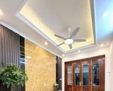 Chỉ cần xách vali về ở luôn , 32m x 5 tầng giá chỉ hơn 4 tỷ