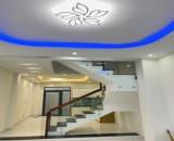 NHÀ BÁN GẤP - QUẬN 12 - 65M2 - CHỈ 5 TỶ