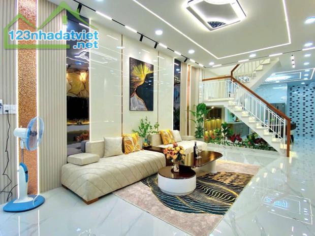Bán Nhà Gò Vấp Dưới 7 Tỷ, 4 Tầng, 4 x 15 - 4