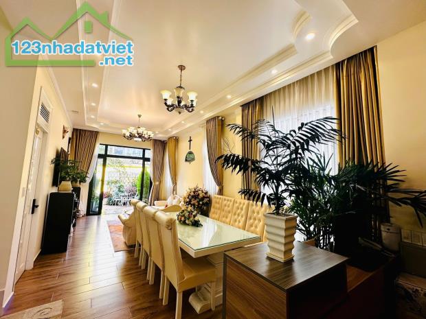 Cần Bán Gấp Villa - 225m2 đường Nguyễn An Ninh - Phường 6 - Đà Lạt - 4