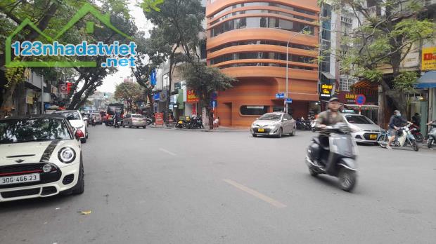 Bán Nhà Mặt Phố Cửa Nam Quận Hoàn Kiếm 120m5T 5m Vỉa Hè 1 SỔ 1 CHỦ 73 Tỷ Cửa Nam. - 5