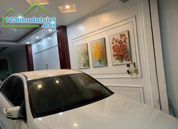 HOÀNG QUỐC VIỆT -PHÂN LÔ - Ô TÔ 7 CHỖ VÀO NHÀ 2 MẶT NGÕ TRƯỚC SAU 4 TẦNG -  Ô TÔ TRÁNH - 1