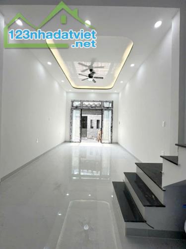 Bán Gấp nhà Phú Thọ Hòa Tân Phú sát Tân Bình 52m2 ,2 Tầng Nhỉnh 4 tỷ
