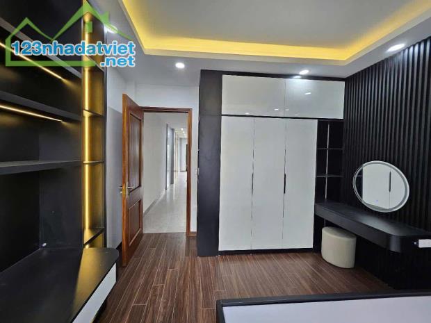 Bán Gấp Nhà Kim Ngưu, Quận Hai Bà Trưng, DT 55m2, 6 Tầng Thang Máy, Gara Ô Tô, KD, 18 Tỷ - 2