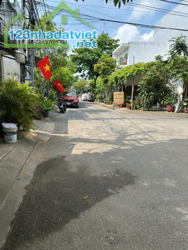 Chính chủ cần bán nhanh lô đất tại  đường  NGUYỄN HUY TỰ   phường Hòa Minh - Quận Liên