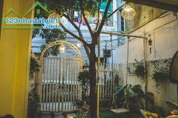 Bán nhà đẹp phố Hoàng Quốc Việt 90m2 4tầng mặt tiền 3.8m 14.5 tỷ Cầu Giấy