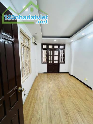 Bán nhà đẹp lô góc ngõ ôtô kinh doanh phố Trích Sài 38m2 4tầng 14.5 tỷ Tây Hồ - 1