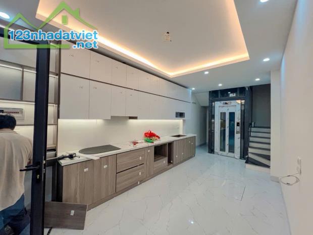 BÁN NHÀ KHU ĐỀN LỪ, NGÕ THOÁNG, Ở LUÔN, THANG MÁY, 38M2 GIÁ CHỈ 7.X TỶ - 4