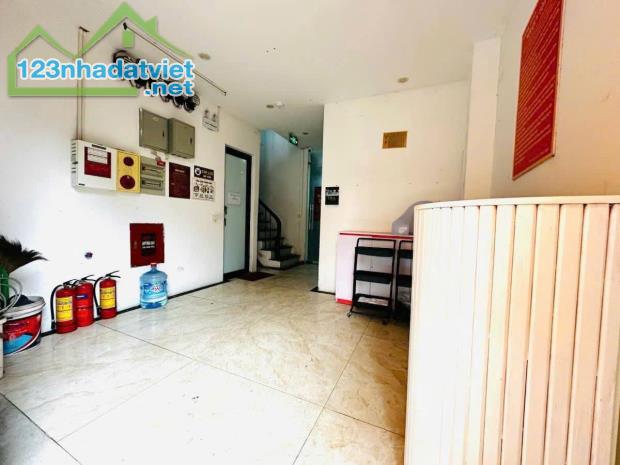 BÁN NHÀ TRUNG KÍNH, 7 TẦNG VĂN PHÒNG, 98M2. GIÁ 48,5 TỶ - 2