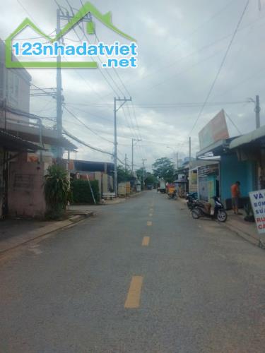 BÁN GẤP GIẢM 400TR-ĐẤT ĐÔNG THẠNH, HÓC MÔN, 300M2 NGANG 10M FULL THỔ CHỈ 6 TỶ 900 - 1