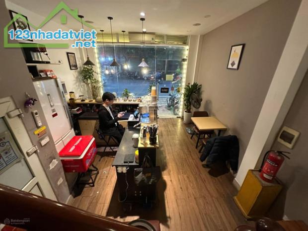 Bán nhà mặt phố Hào Nam 76m2 nhà đẹp giá tốt kinh doanh đỉnh