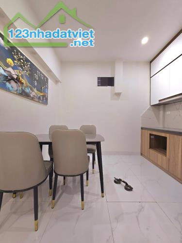Cần bán nhà Khương Đình, Thanh Xuân, 31m2, sổ đỏ, gần ô tô tránh. Giá 6, 5tỷ - 1