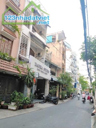 BÁN NHÀ HXH LÊ VĂN SỸ, P12, Q3.DT:5,4X22, 1TR3L, GIÁ:26 TỶ