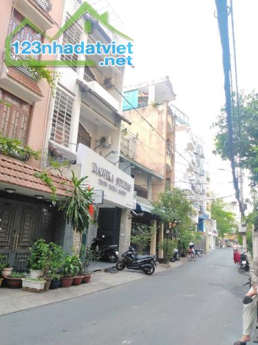 BÁN NHÀ HXH LÊ VĂN SỸ, P12, Q3.DT:5,4X22, 1TR3L, GIÁ:26 TỶ - 1