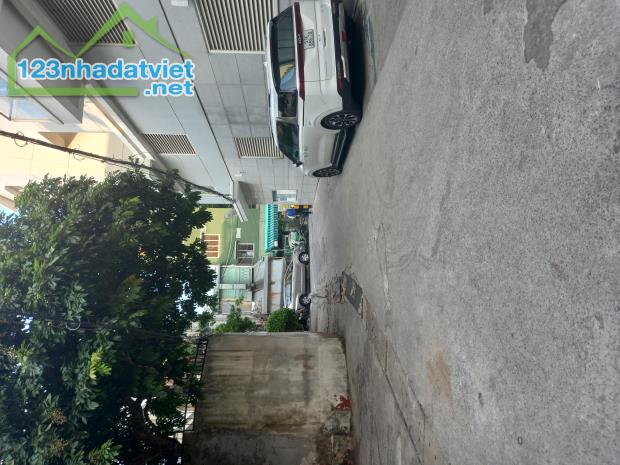 NHÀ ĐẸP KHU VIP. 20 TỶ. Q3 NGAY SÁT MT. TRƯƠNG ĐỊNH Q3