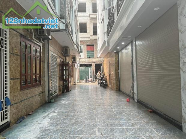 BÁN NHÀ NGÕ QUỲNH,HAI BÀ TRƯNG,NHÀ MỚI ,5 TẦNG ,THANG MÁY; Ô TÔ CÁCH NHÀ 20M ,TRƯỚC NHÀ RỘ - 5
