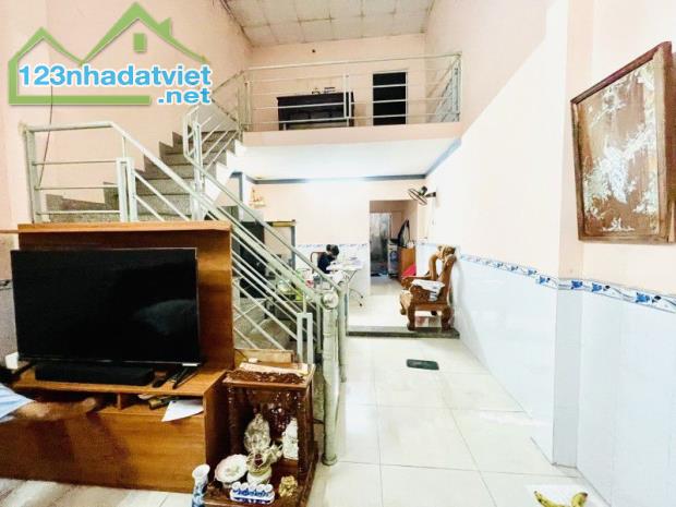 MẶT TIỀN BÀ ĐIỂM - HÓC MÔN, 2 TẦNG, 68M2, GIÁ NHỈNH 3 TỶ - 4