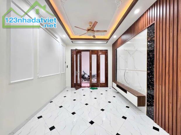 BÁN NHÀ NGUYÊN CĂN XUÂN LA, TÂY HỒ, NỘI THẤT MỚI ĐẸP, 7.2 tỷ, 35m2 - 1