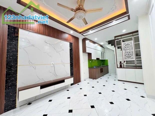 BÁN NHÀ NGUYÊN CĂN XUÂN LA, TÂY HỒ, NỘI THẤT MỚI ĐẸP, 7.2 tỷ, 35m2 - 3
