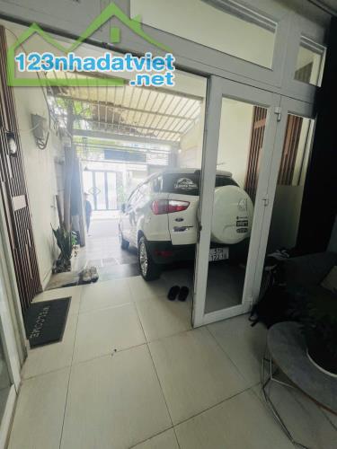 Bán nhà quận 10, đường 3 Tháng 2, 6 tầng, 65m2, hẻm xe hơi, 19.8 tỷ