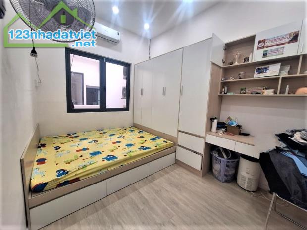 22 TỶ TL - MẶT TIỀN KINH DOANH ĐỈNH - HỒNG BÀNG QUẬN 5 - ĐƯỜNG 20M LỀ RỘNG - 82M2 (4x21M) - 1