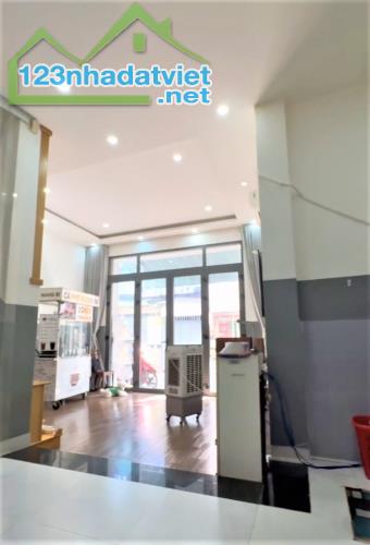 6 TỶ HƠN - NHÀ MẶT TIỀN KD QUẬN 3 - GẦN KÊNH NHIÊU LỘC - ĐƯỜNG 6M SẦM UẤT 24H -43M2 4 TẦNG - 3