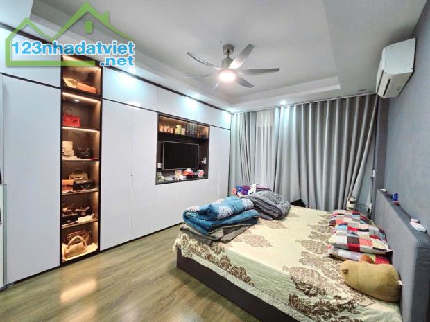 Phú Đô - Nhà Giảng Viên Ngoại Ngữ - Ngõ Thông - Vị Trí Thuận Tiện - 42m2 -8.450 Tỷ - 2