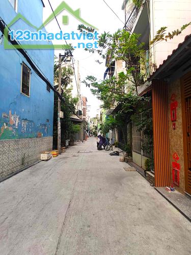 BÁN GẤP NHÀ HẺM XE HƠI 1/ BA THÁNG HAI, QUẬN 10 – 50M2 3 LẦU 5PN - GIẢM SÂU CÒN HƠN 9 TỶ - 5