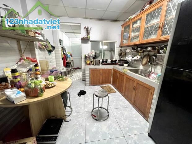 Bình Tân,Nhà 3 tầng 100m2,mặt tiền TKTQ, kinh doanh,giá rẻ.chỉ 6 ty98 TLcc. - 1