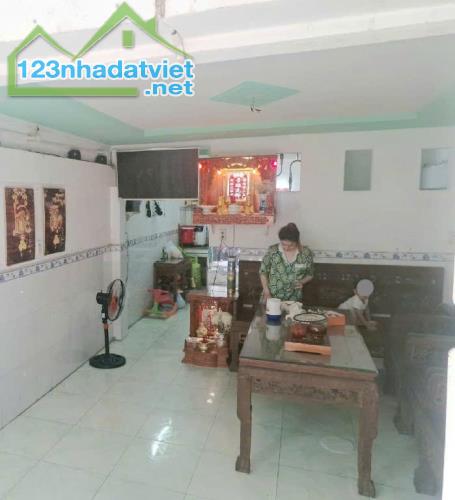 Bán nhà MẶT TIỀN HXH THÔNG 4M, 31m2, GẦN KCX TÂN THUẬN, Huỳnh Tấn Phát, Quận 7. - 2