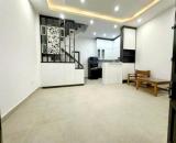 Chính chủ bán nhà đẹp Ba Đình, Phố Kim Mã 32m2, giá nhỉnh 6 tỷ - Vài bước ra phố, MT 5m