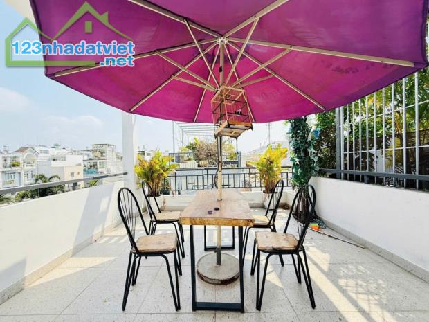 NHÀ 4 TẦNG ĐẸP LUNG LINH FULL NỘI THẤT SỊN SÒ ,KHU DAN CƯ ĐỒNG BỘ CAO TẦNG - SÁT CÔNG VIÊN