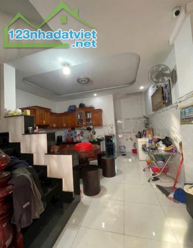 Chủ gửi: bán nhà 1/ Thới An, Q12, 5x18m, 4 tầng, BTCT, hẻm xe hơi, 5ty500 - 2