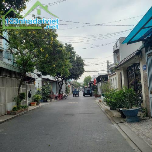 Chủ gửi: bán nhà 1/ Thới An, Q12, 5x18m, 4 tầng, BTCT, hẻm xe hơi, 5ty500 - 4