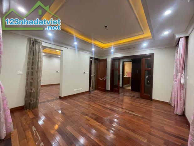 Biệt Thự Khu Lão Thành Cách Mạng Yên Hòa Cầu Giấy 5 Tầng Có Hầm 240m2 Mt 15m Ở Ngay - 2