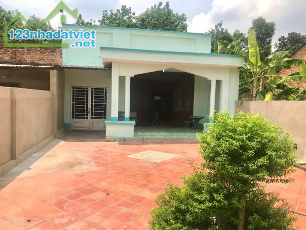 NHÀ ĐẸP - GIÁ TỐT Chính Chủ cần bán nhanh Nhà Đẹp  P. Lộc Hưng, TX. Trảng Bàng, Tây Ninh - 3