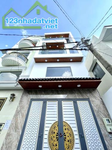 TÂN CHÁNH HIỆP QUẬN 12-NHÀ MỚI VÀO Ở NGAY-70M2 4 TẦNG- HẺM XE HƠI CHỈ 6 TỶ 200.