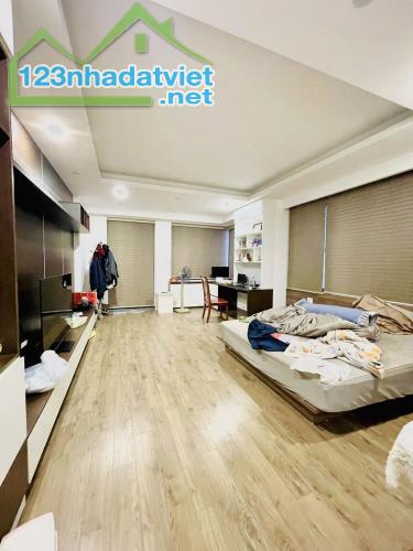 BÁN NHÀ MẶT NGÕ LÔ GÓC 20 TỶ 70m 6 TẦNG MT 4,5m Ô TÔ TRÁNH KINH DOANH VÕ CHÍ CÔNG TÂY HỒ