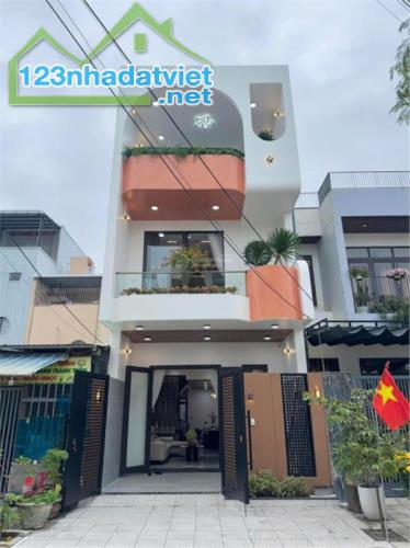 Chính chủ cần bán nhà mặt tiền 75 Hoà Phú 3 ngay Khu Kim Long đối diện UBND quận Liên