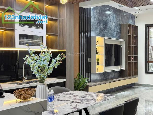 Chính chủ cần bán nhà mặt tiền 75 Hoà Phú 3 ngay Khu Kim Long đối diện UBND quận Liên - 1