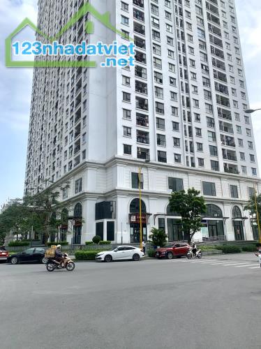Bán Chân Đế Shophouse Chung Cư 32 Đại Từ Ecolake View Sở hữu lâu dài