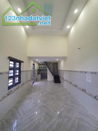 Bán Nhà Hiệp Thành 45, 35m2, 2Tầng Đường 4 m thông tứ tung