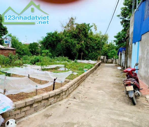 SIÊU PHẨM GIÁ 1,6 TỶ ĐẤT TẠI TRUNG HÒA-CHƯƠNG MỸ D/T:47,2M - 1